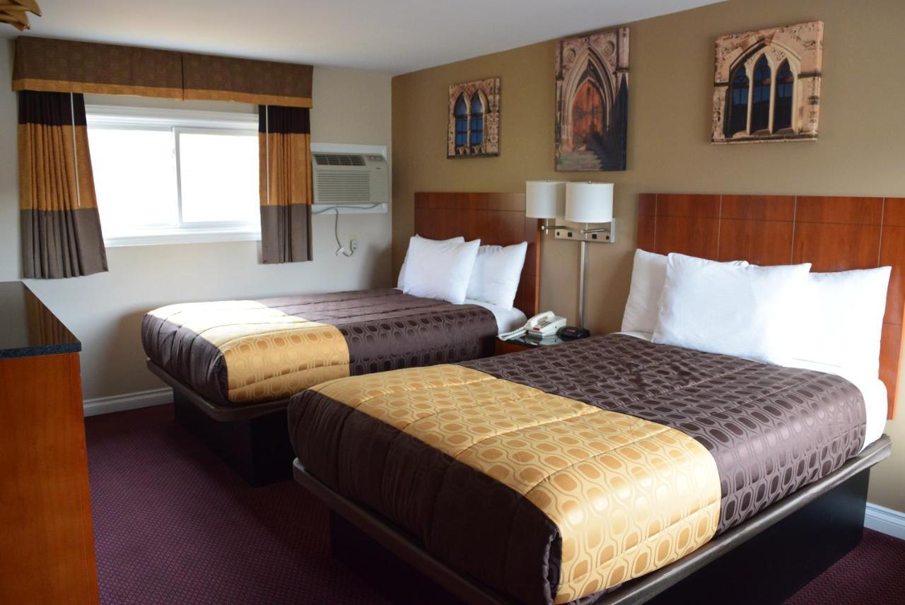 Knights Inn Arnprior Esterno foto