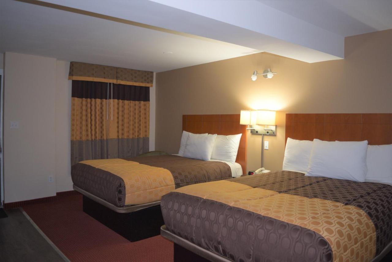 Knights Inn Arnprior Esterno foto