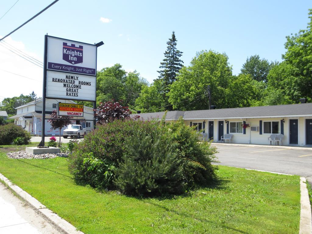 Knights Inn Arnprior Esterno foto